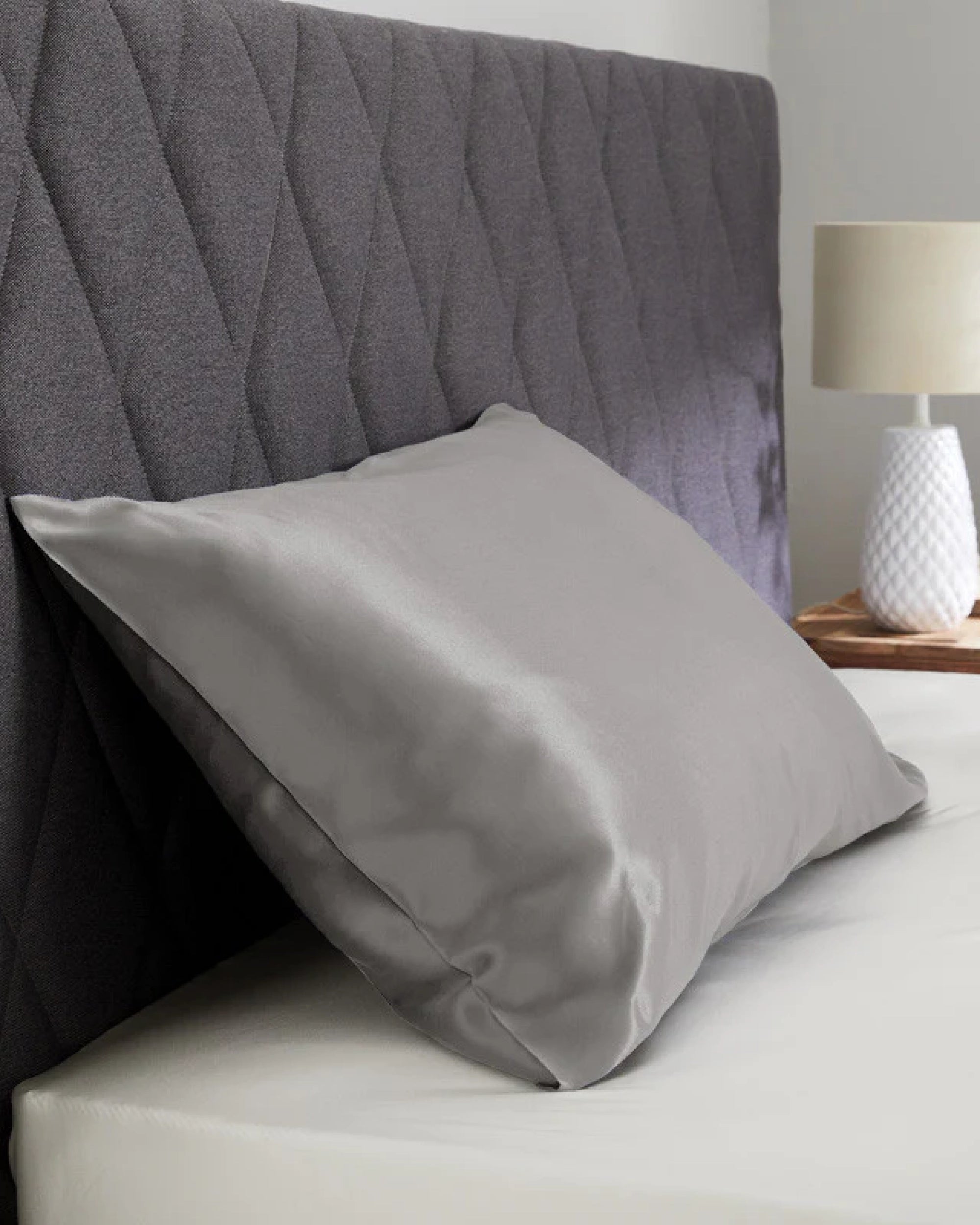 Moonlight Silver satin pillowcase for a touch of romance in your bedroom, soft and smooth for hair and skin care.
